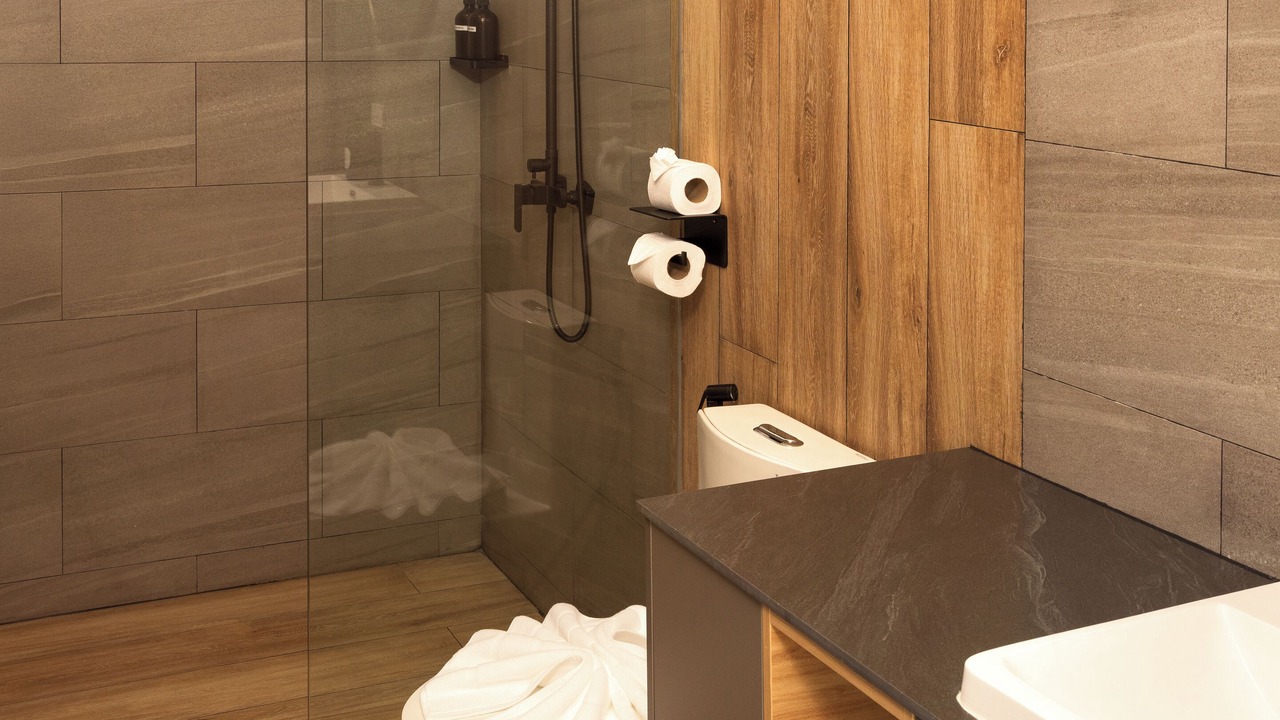 Photo of Bathroom in Chaweng City Center