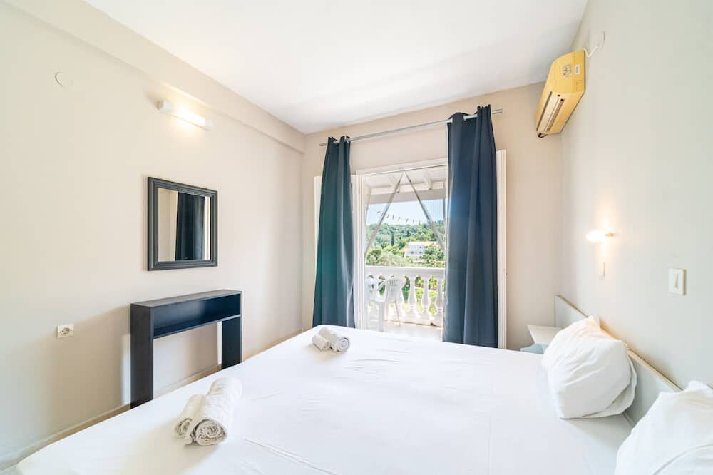 Photo of Bedroom in Gardenos