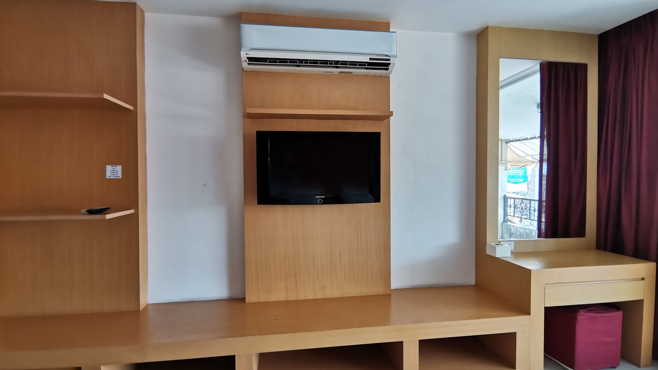 Photo of Bedroom in Chalong