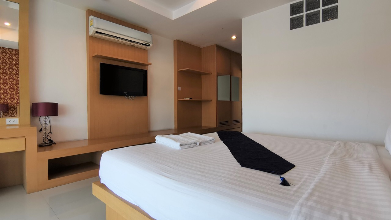 Photo of Bedroom in Chalong