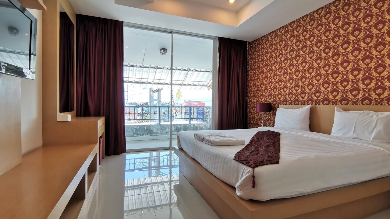 Photo of Bedroom in Chalong