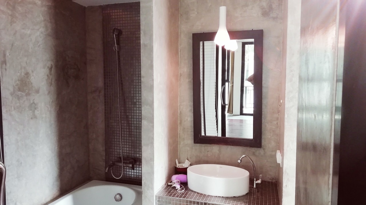 Photo of Bathroom in Thapae
