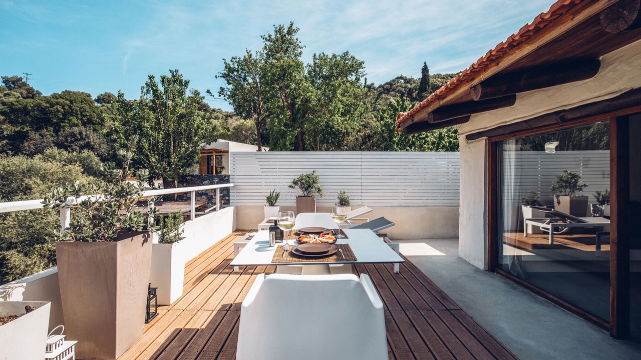 Photo of Patio Balcony in Moni
