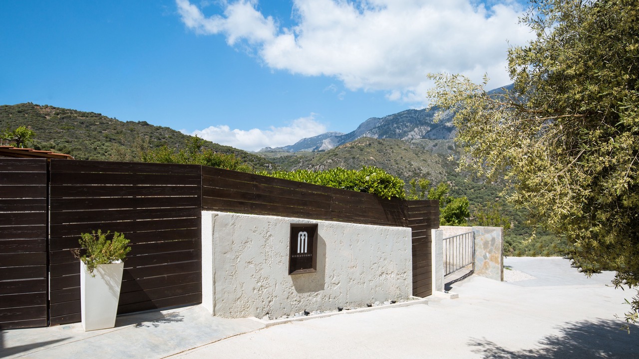 Photo of Outdoor in Moni