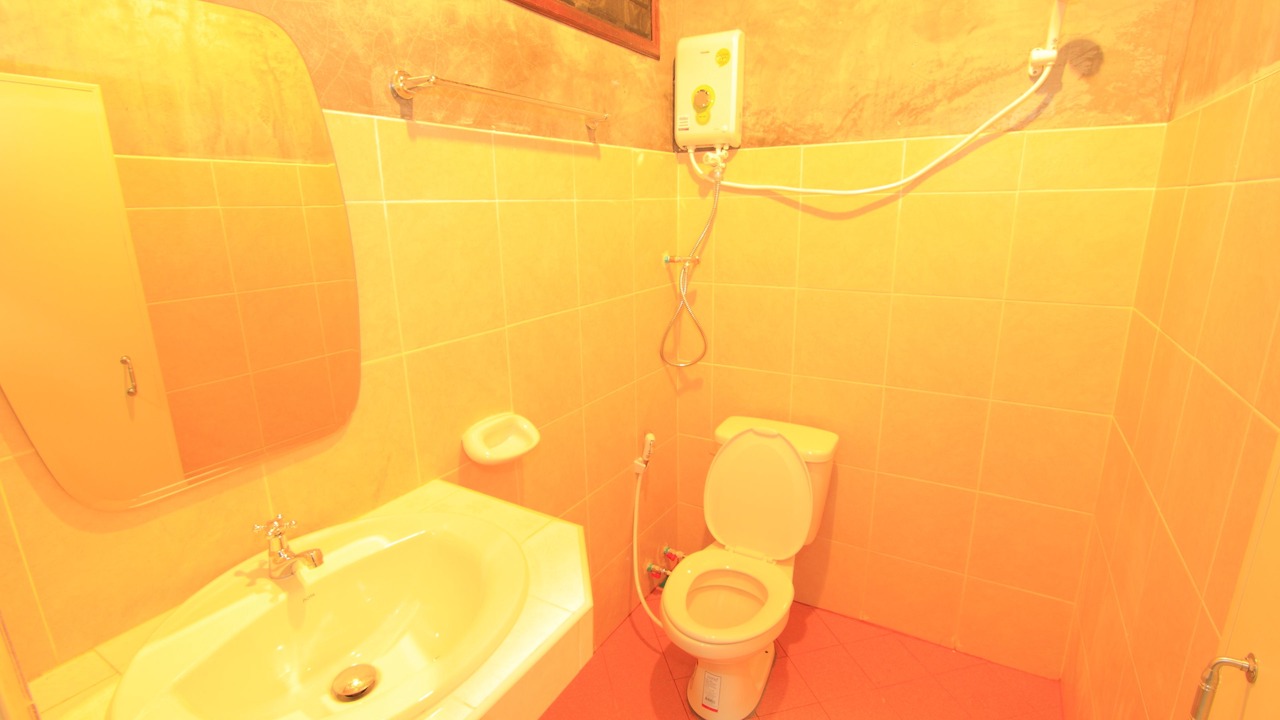 Photo of Bathroom in Haad Pleayleam