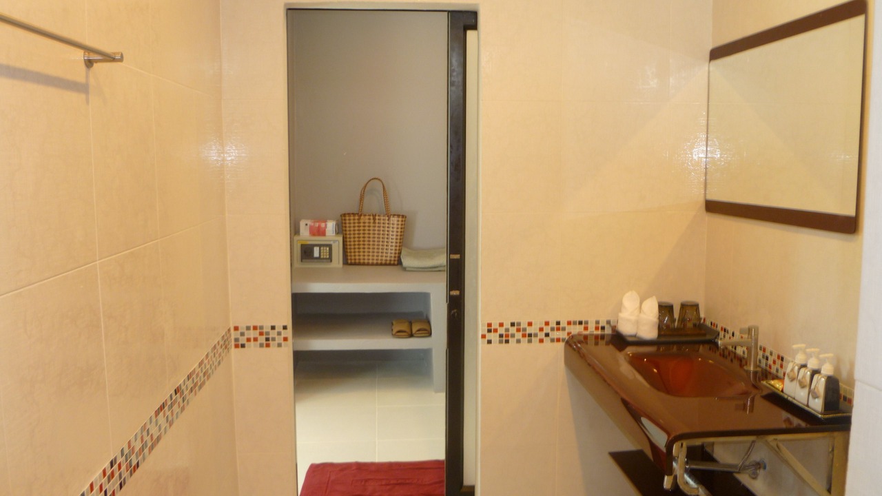 Photo of Bathroom in Haad Yao