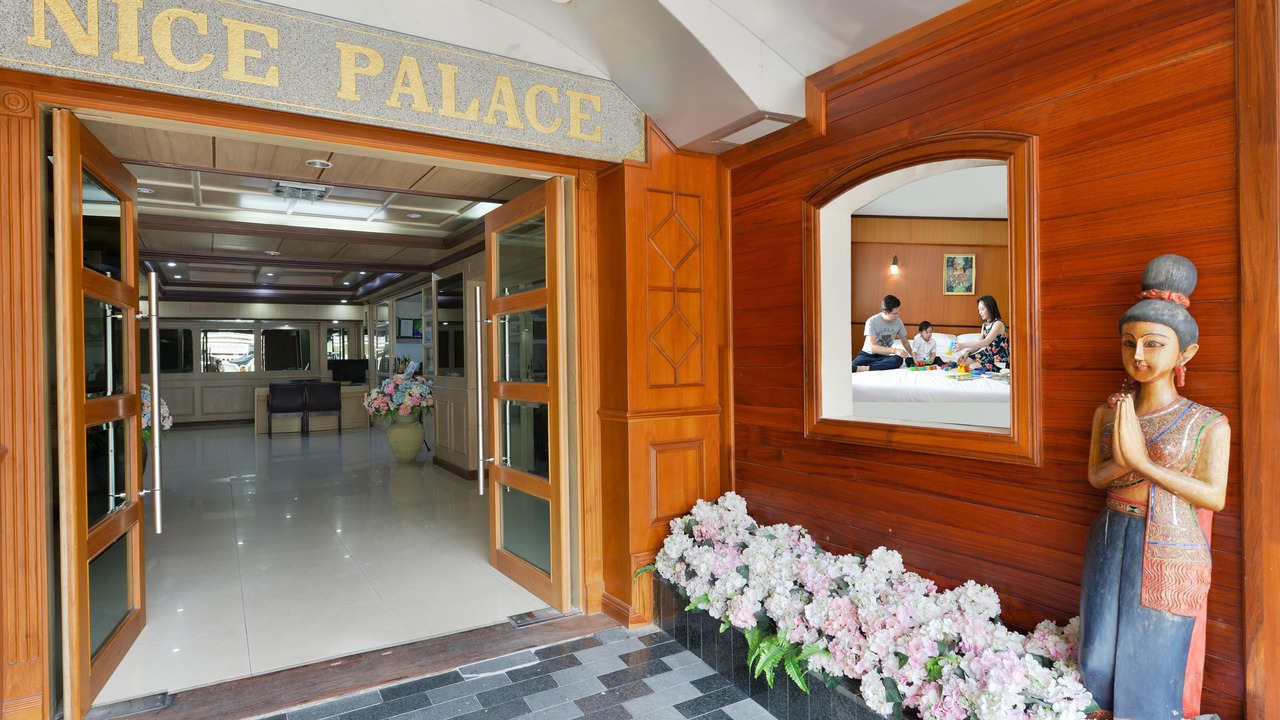Photo of Outdoor in Phaya Thai