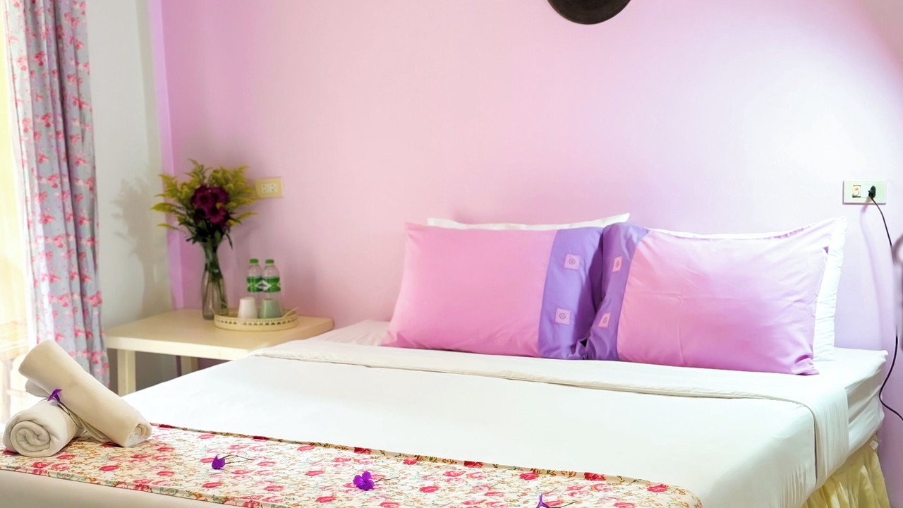 Photo of Bedroom in Khuekkhak