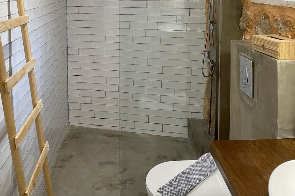Photo of Bathroom in Sivota