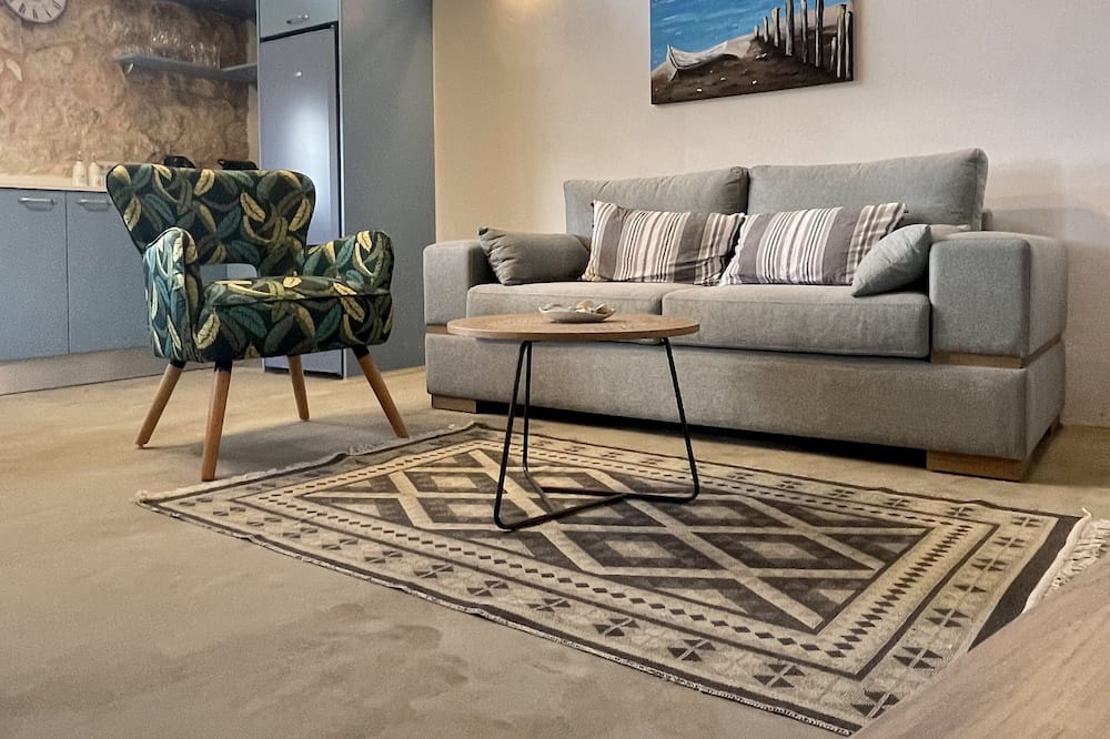 Photo of Livingroom in Sivota