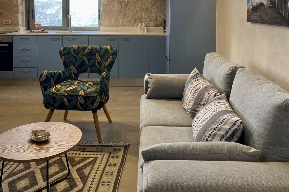 Photo of Livingroom in Sivota