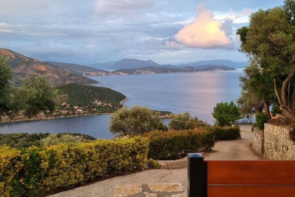 Photo of Patio Balcony in Sivota