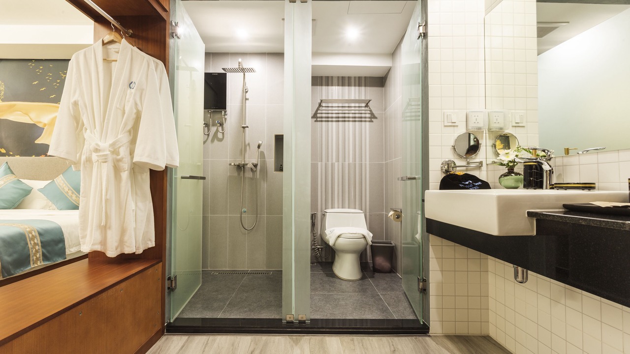 Photo of Bathroom in Chang Moi