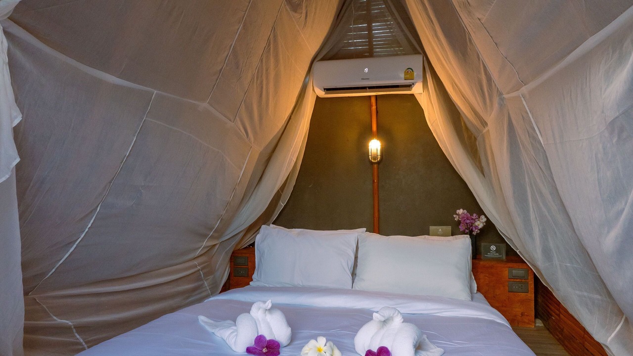Photo of Bedroom in Bai Lan