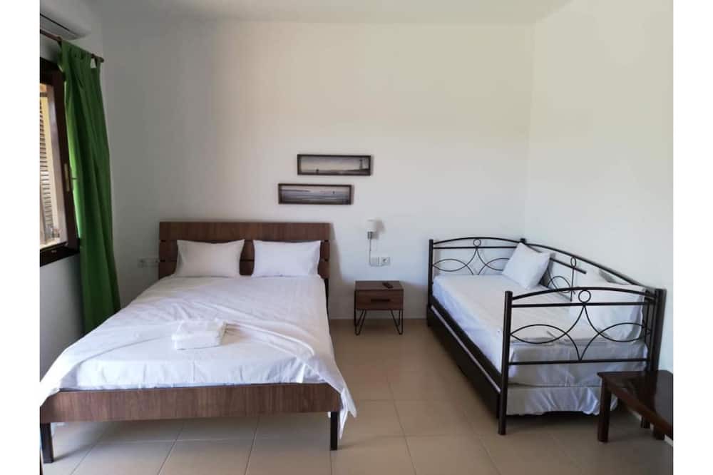 Photo of Bedroom in Pineios