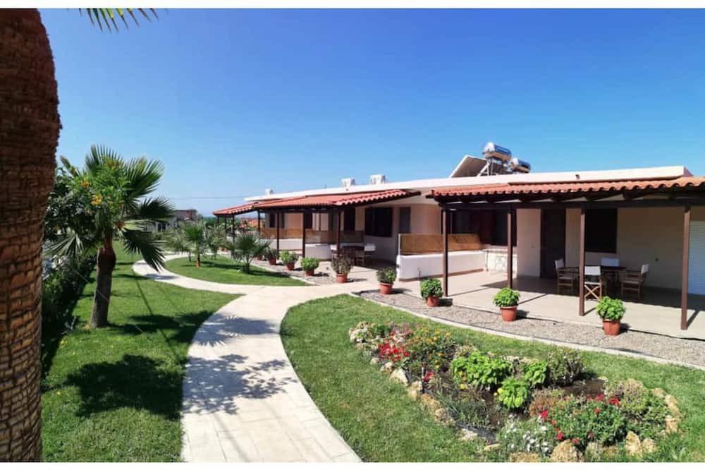 Photo of Outdoor in Pineios