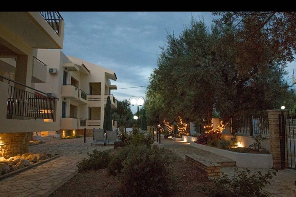 Photo of Outdoor in Aigialeia