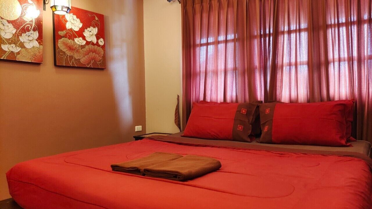 Photo of Bedroom in Wua Lai