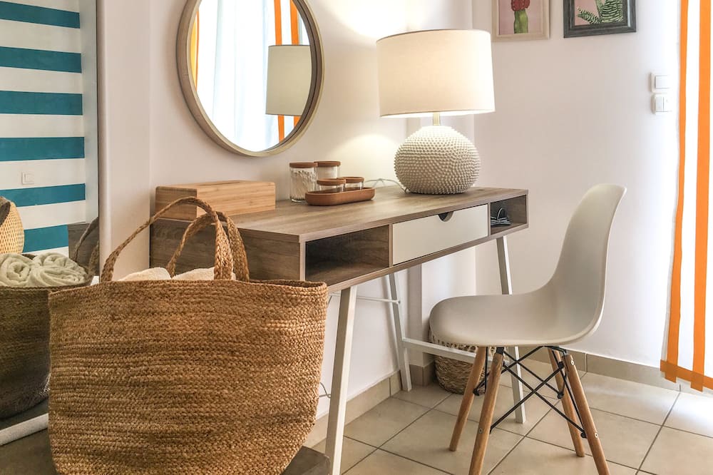 Photo of Bedroom in Aigialeia