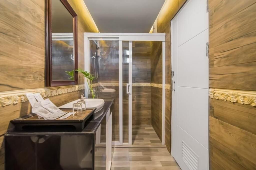 Photo of Bathroom in Samsen Nok