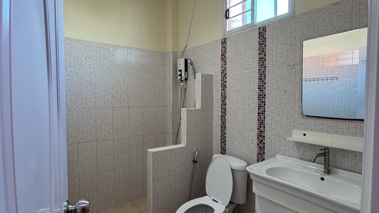 Photo of Bathroom in Koh Lan