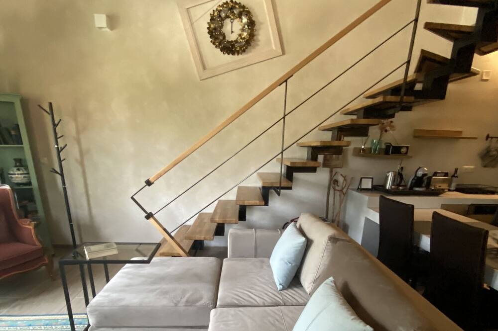 Photo of Livingroom in Aristi