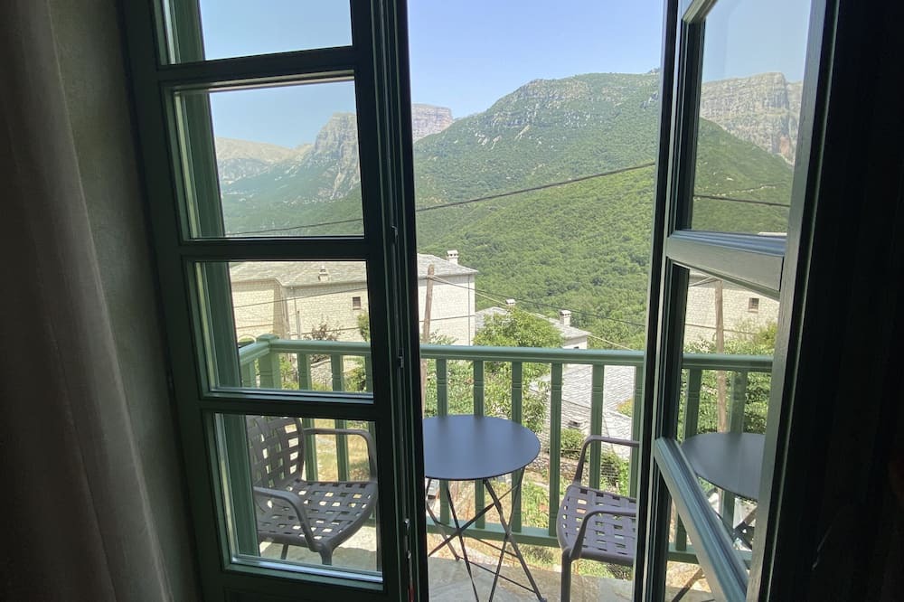 Photo of Patio Balcony in Aristi