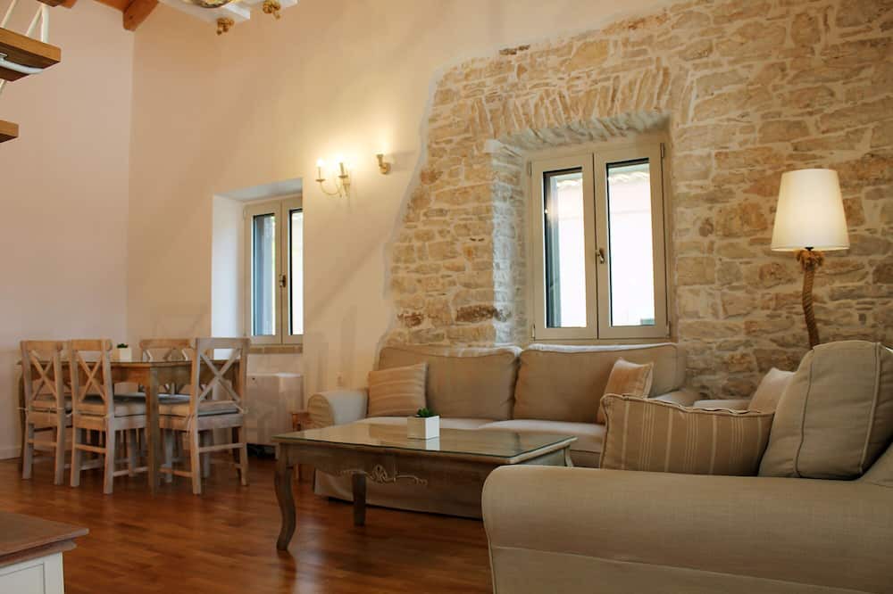 Photo of Livingroom in Kalami