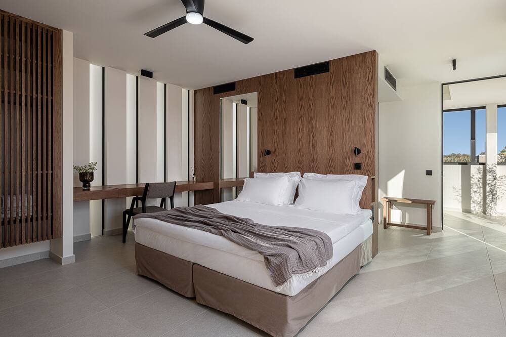 Photo of Bedroom in Tavronitis