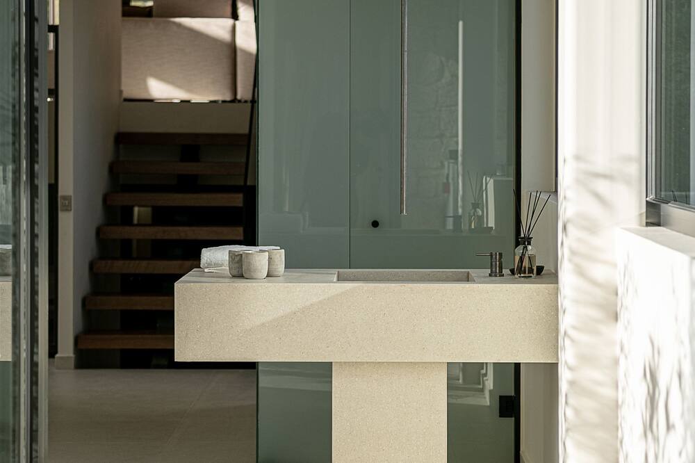 Photo of Bathroom in Tavronitis
