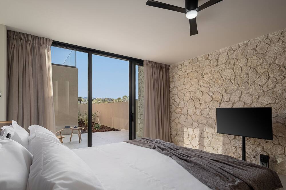 Photo of Bedroom in Tavronitis
