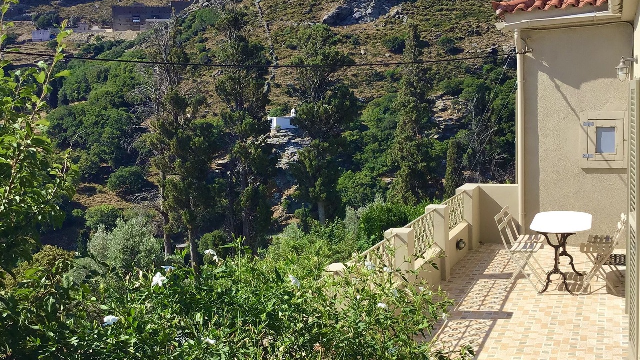 Photo of Outdoor in Apikia