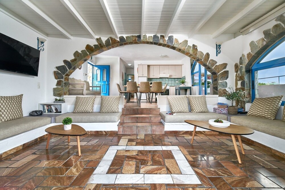 Photo of Livingroom in Stalos