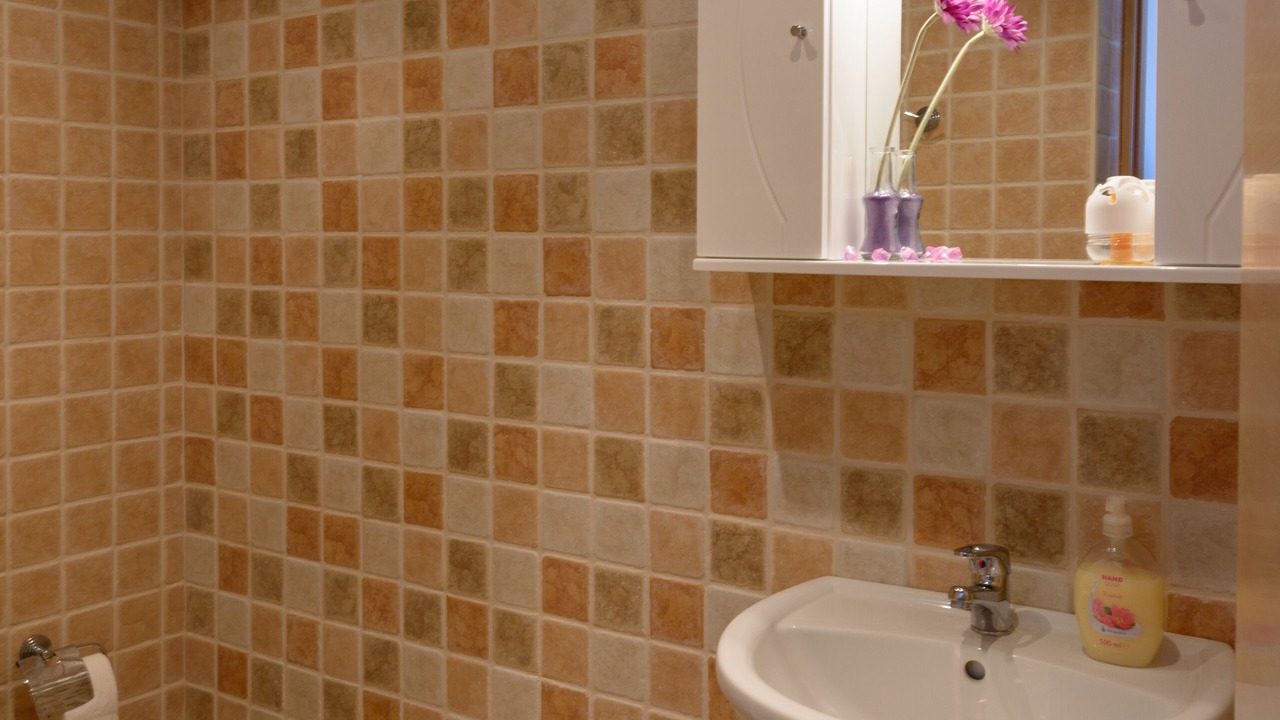 Photo of Bathroom in Rousa Limni