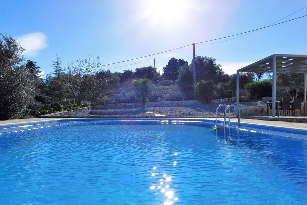 Photo of Outdoor in Kefalas