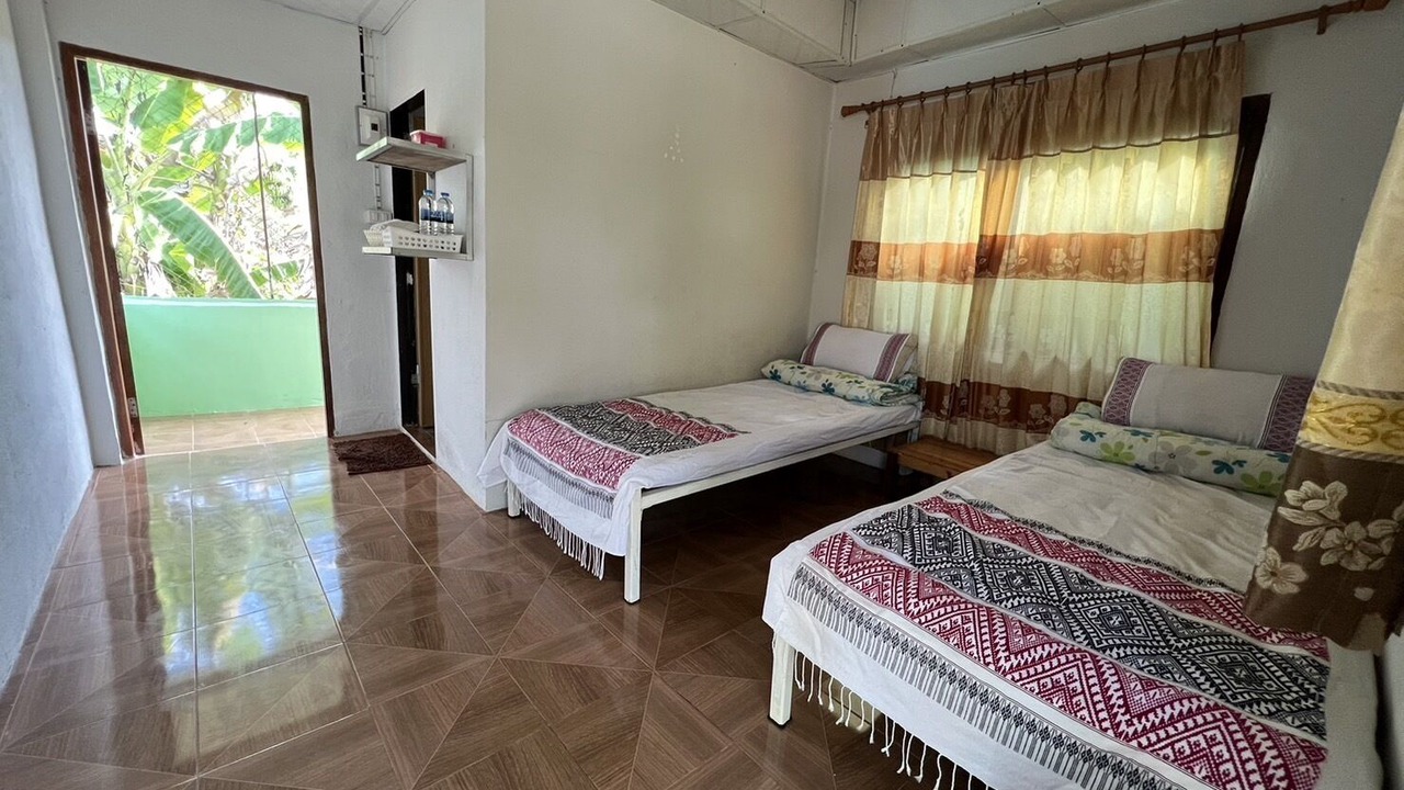 Photo of Bedroom in Si Don Chai