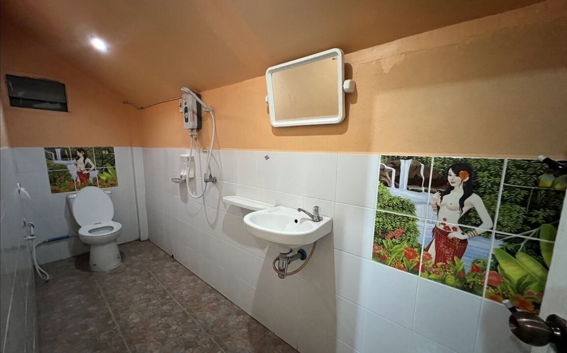Photo of Bathroom in Si Don Chai