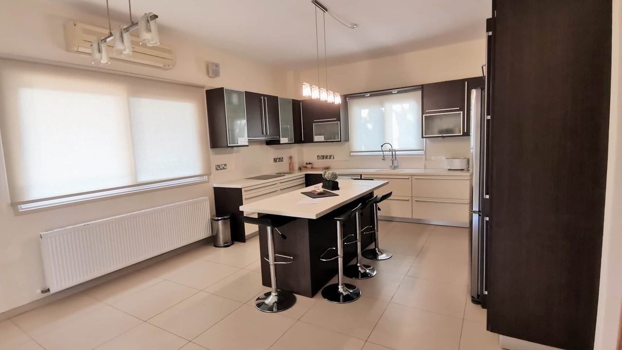 Photo of Kitchen in Frenaros