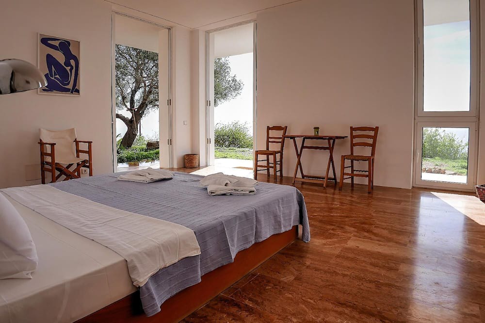Photo of Bedroom in Fragkokastello