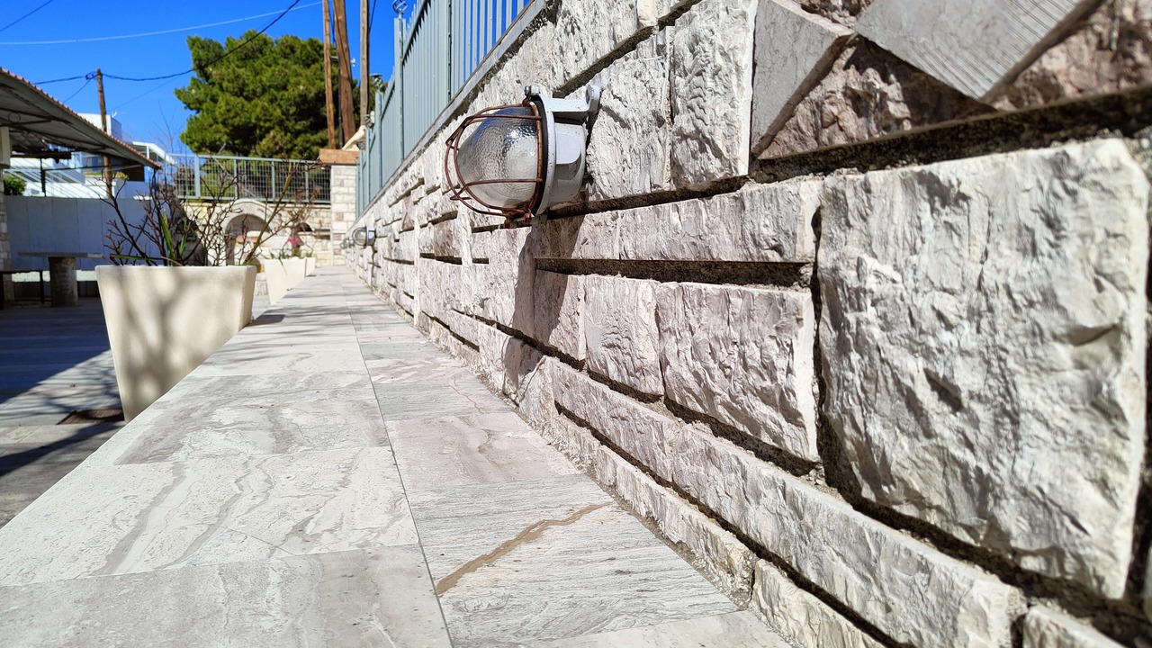 Photo of Outdoor in Mili