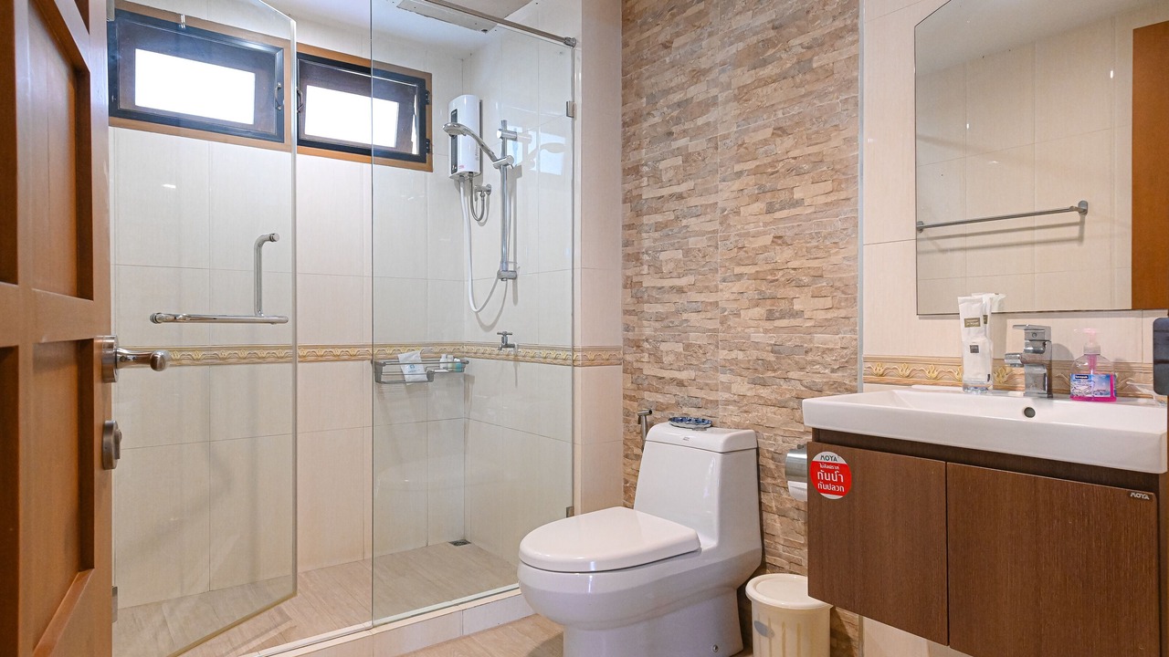 Photo of Bathroom in Tha Khoei