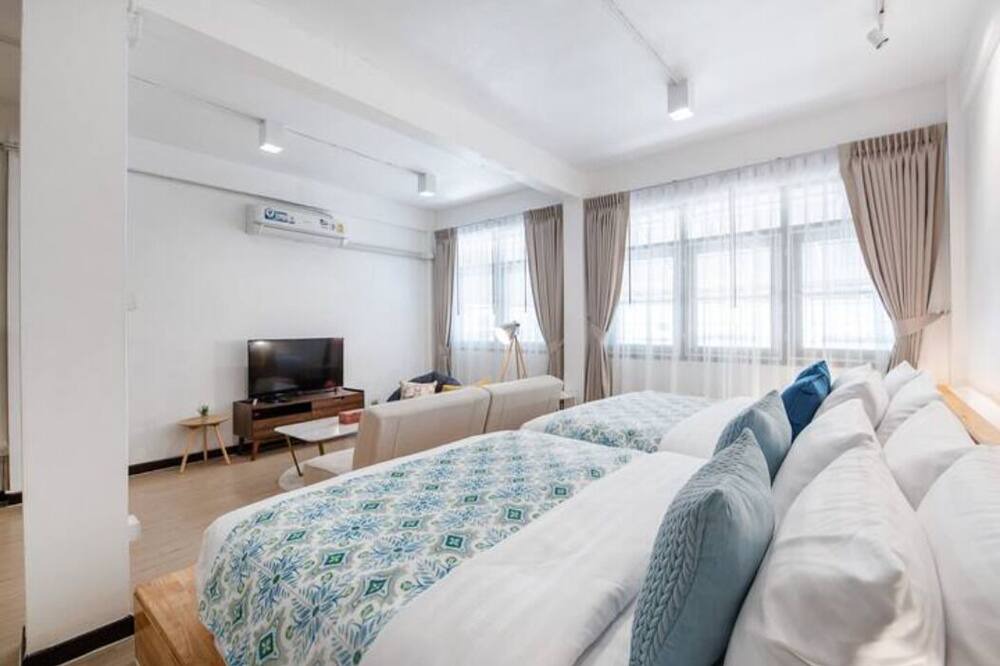 Photo of Bedroom in Khlong San