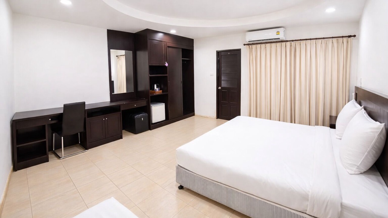 Photo of Bedroom in Nanai Road