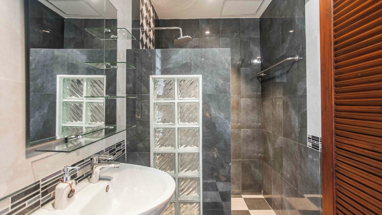 Photo of Bathroom in Ko Lanta