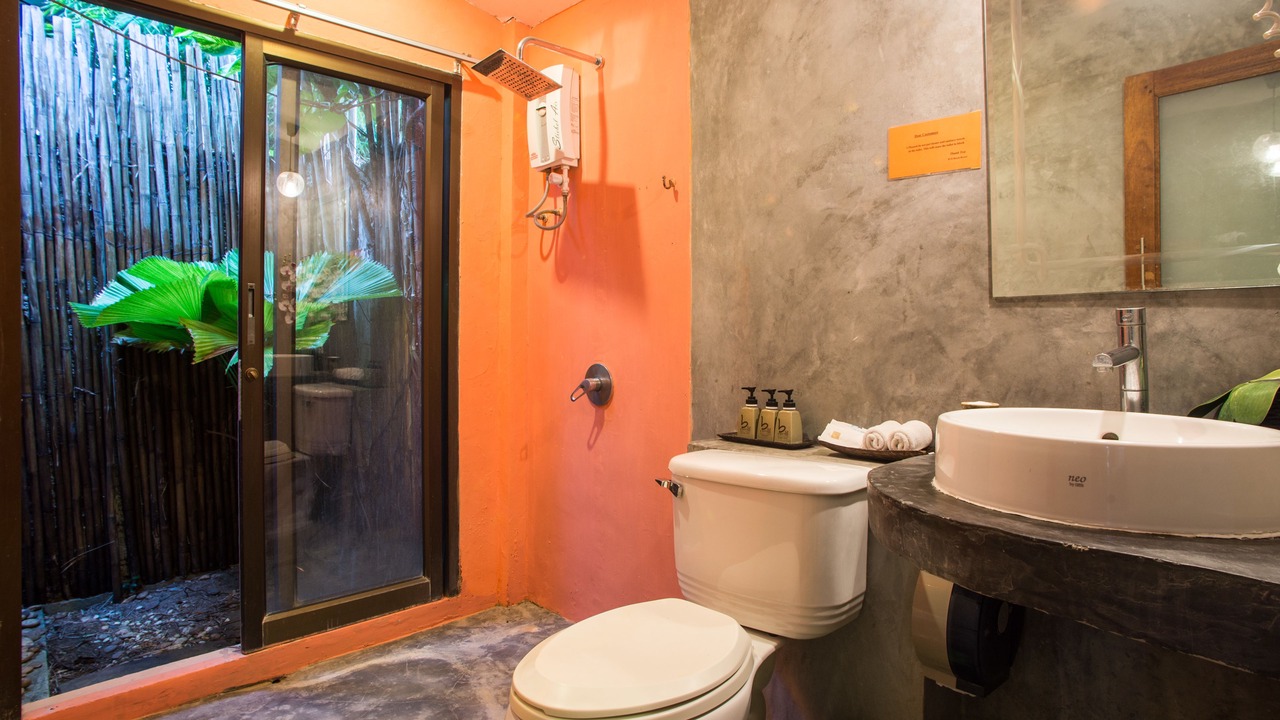 Photo of Bathroom in Thong Sala