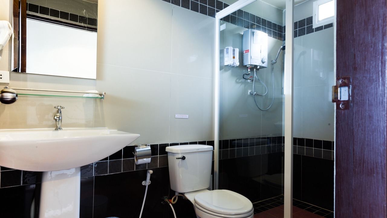 Photo of Bathroom in Tha Kradan