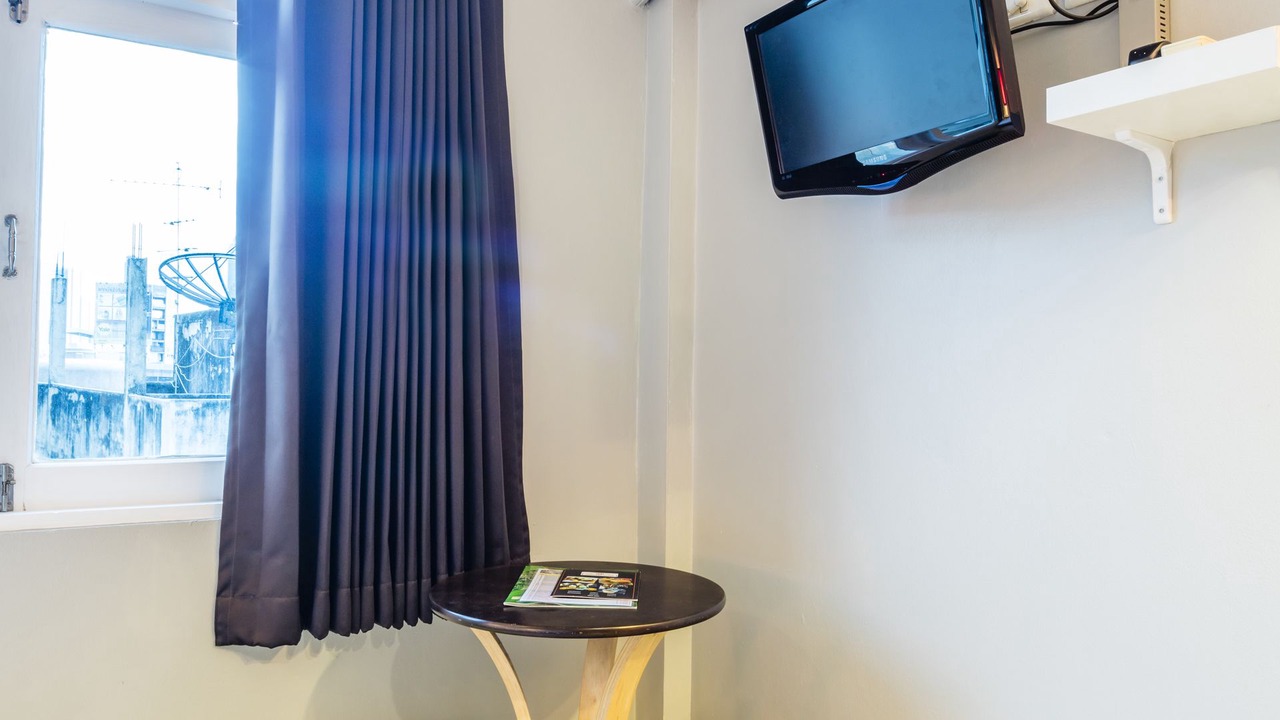 Photo of Bedroom in Bangkok City Centre