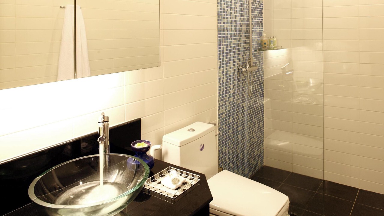 Photo of Bathroom in Samsen Nai