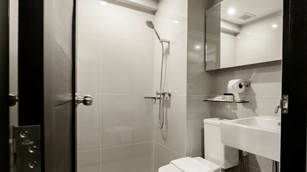 Photo of Bathroom in Dusit