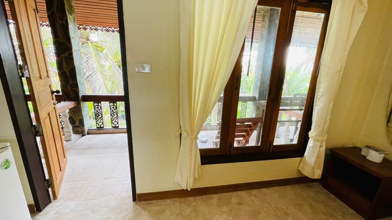 Photo of Bedroom in Haad Rin